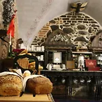 Hotel Zamek Ryn (Warmian-Masurian)
