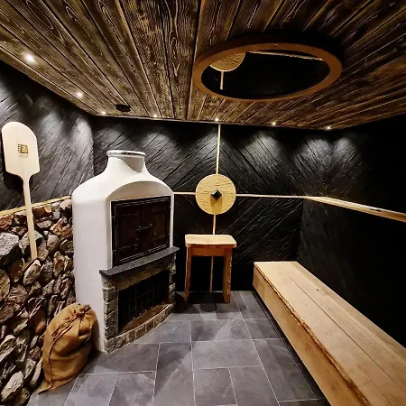 Zamek Hotel Ryn (Warmian-Masurian)