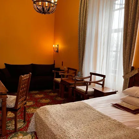 Zamek 4*