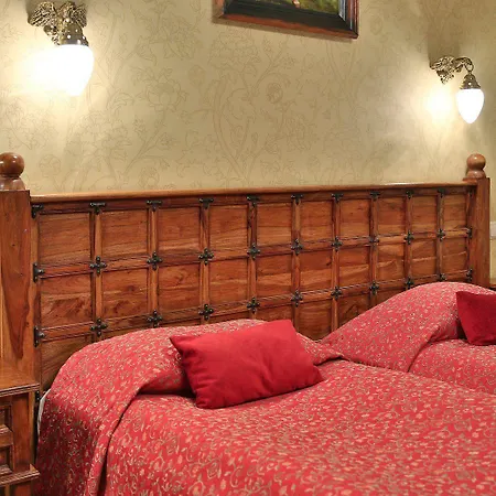 Zamek Otel 4*