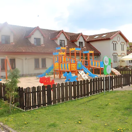 Zamek 4* Ryn (Warmian-Masurian)