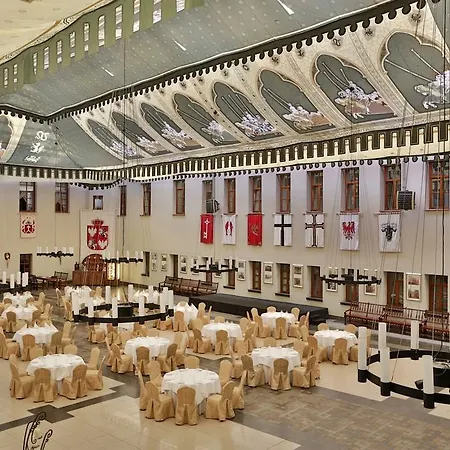 Hotel Zamek Ryn (Warmian-Masurian)