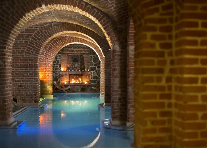 Hotel Zamek Ryn (Warmian-Masurian)